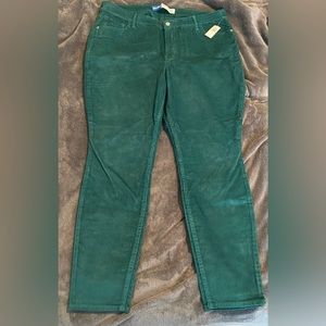 Old Navy High-Waisted Rockstar Super Skinny Corduroy Pants for Women Size 18 Reg